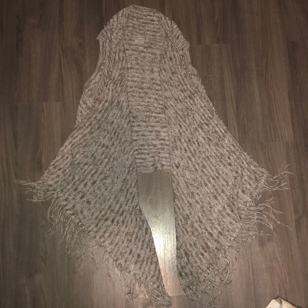 Sleeveless Cardigan